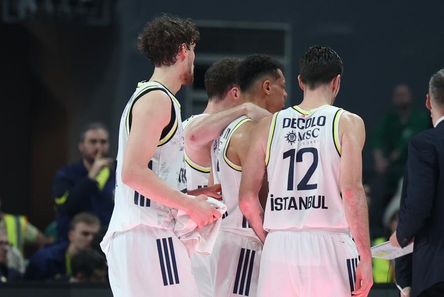 Κύπελλα Φ8 : Με Φενέρ και Μπασκόνια